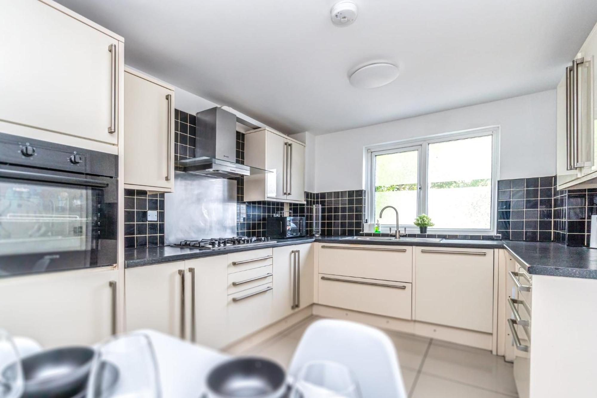 Cosy Guest House In Whitechapel لندن المظهر الخارجي الصورة